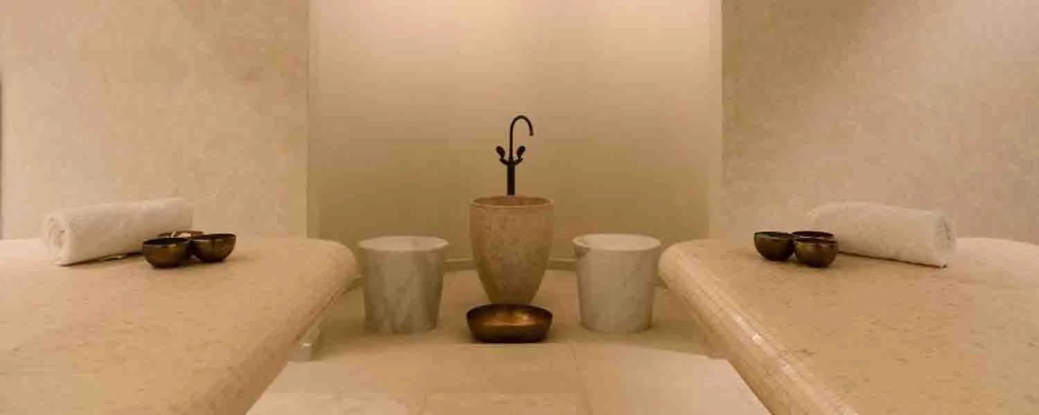 Al Bustan Palace, A Ritz-Carlton Hotel-1